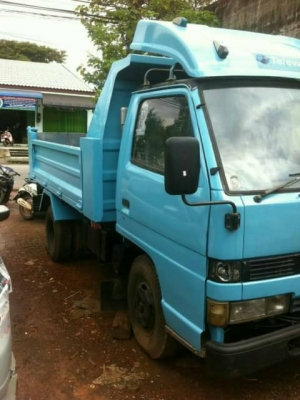 6 ล้อดั้มอีซูสุ NKR 88 แรงม้า ปี37 เล่มพร้อม...พร้อมใช้งาน.. 6 ล้อดั้มอีซูสุ NKR 88 แรงม้า ปี37 เล่มพร้อม...พร้อมใช้งาน..