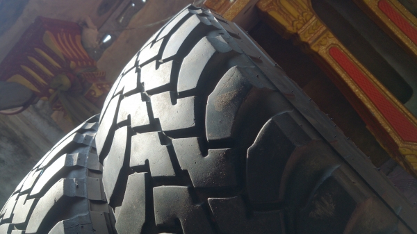 ยาง Bridgestone MUD 235x85x16