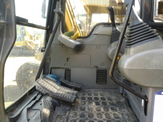 ขายแม็คโคร KOMATSU PC120-6 สภาพเก่านอก เครื่องปั้มดีเยี่ยม โซ่ช่วงล่างสวย ไฟฟ้าครบ  รถใช้งาน 4XXXกว่าชั่วโมงครับ เอกสารใบอินวอยซ์