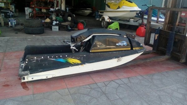 คาวา 550 เครื่องหรีด เรือพร้อมขับ 24,000