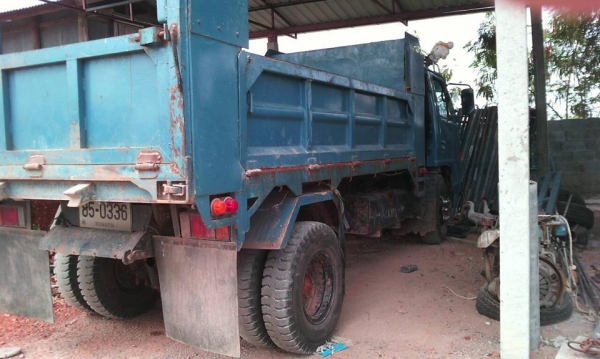 ขายดั้มNPR115แรง เฟืองท้ายใหญ่ Fหน้า-หลัง เครื่องดีแคชซีสวย สภาพพร้อมใช้งาน เอกสารพร้อมโอน สนใจโทร 090-8588220คุณนะ 093-3258446คุณบิว หรือเข้าดูสินค้าอื่นๆได้ที่ www.truck.in.th/498 หรือเพจFacebook ณรงค์ ซื้อขายรถมือสอง (เว็บไซต์ส่วนตัว) หรือFacebook ตลาด