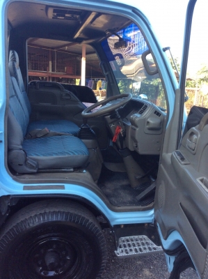 4ล้อISUZU NKR 88 แรง (รถห้างแท้)  รถสภาพดี พร้อมใช้ เครื่องดี ชัชชีสวย กระจกไฟฟ้า แอร์พร้อม (จดป้ายทะเบียนไม่ติดเวลาได้)350,000 บาท ศุภากร 081-1903107 - 081-4252943