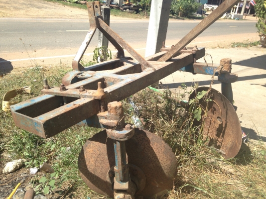 ขาย ผานยกร่อง สมบูรณ์แทร็คเตอร์