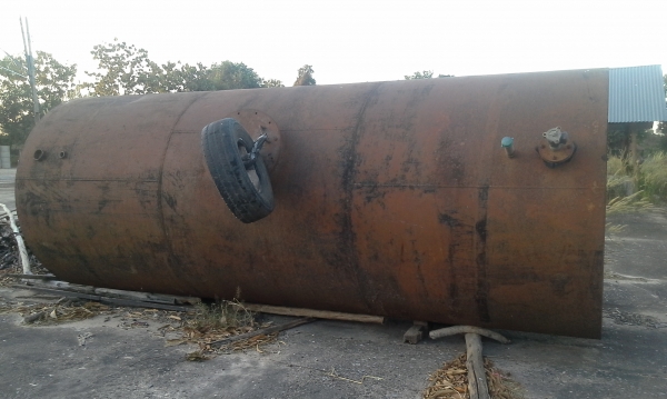 ขายถังน้ำมันมือสอง ความจุ 12,000 ลิตร 35,000 ขายแล้วครับ ขอบคุณเสี่ยระ จาก ร้อยเอ็ด และเสี่ยปื๊ด หนองบุุนนาก ที่ให้การอุปการะ ขอบคุณครับ