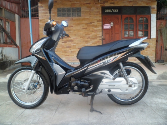 รถบ้านเวฟ125ไอ(ปลาวาฬ)