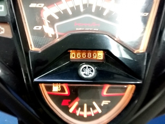 mio125 i MX สีดำ ลายใหม่  ล้อแมกซ์ใหม่ ยางใหม่หน้าหลัง รถเดือน พ.ค. ปี 57  ไมล์ 6 พันโลเท่านั้น โปรโมชั่น 29900