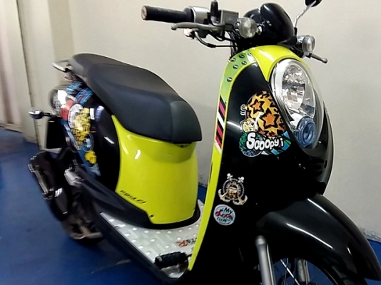 SCOOPY-I สีดำ เครื่องเดิม แต่งสวยภายนอก ตามรูป  เครื่องหัวฉีดประหยัดน้ำมัน รถเดือน กันายน ปี54 ฟรีโอนเลย 23900