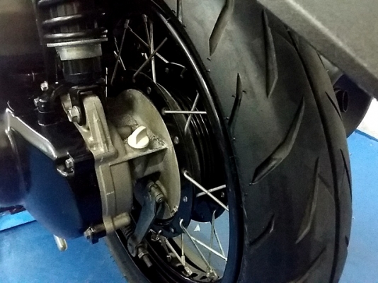 TTX  สีดำเทา ลายทหาร ลิมิเต็ด ลายนี้หายากแล้ว รถเดือน ก.พ. ปี 56 ระบบหัวฉีด ประหยัดนํ้ามัน ของแถม 3 รายการ 30900