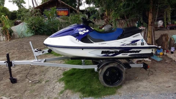เจ็ทสกี YAMAHA GP1200 นัดลองได้นะครับ หรือใครเอาของมาแลกเสนอมาครับ