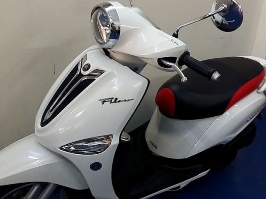 filano สีขาว พิมนิยม รถขับสบาย สไตล์รถป๊อป แต่ขับดีกว่าเยอะ  รถเดือน มีนาคม ปี55 ไมล์ 8 พันโล ฟรีโอน แถม 4 รายการ 26900