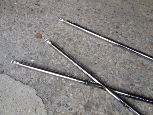 ขายค้ำx+c Miracle crross barr by ncxj โตโยต้า ยาริส RS ราคา2500บาท โทร0924462525โส กทม