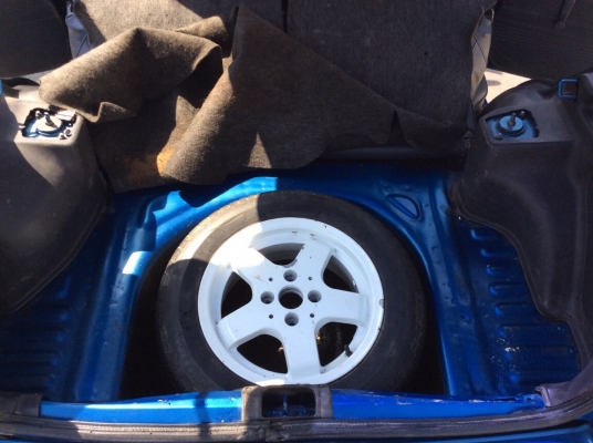 ขายรถtoyota starlet EP71 turbo ตัวเทอร์โบแท้ ปี87 เครื่อง 4Eหัวฉีดเทอร์โบ เกียร์ธรรมดา เพาเวอร์ จูนe85 เบาะหนังสวยแอร์หนาวเกจ์วัดsard ทามเมอร์เบาะหลังพับได้ ตัวถังเดิมๆไม่มีชนชุดแต่งเทอร์โบแท้ แม็ก15"ยางดี เครื่องแน่นแรงๆขับมัน ช่วงล่างดี รถพร้อมใช้