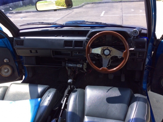 ขายรถtoyota starlet EP71 turbo ตัวเทอร์โบแท้ ปี87 เครื่อง 4Eหัวฉีดเทอร์โบ เกียร์ธรรมดา เพาเวอร์ จูนe85 เบาะหนังสวยแอร์หนาวเกจ์วัดsard ทามเมอร์เบาะหลังพับได้ ตัวถังเดิมๆไม่มีชนชุดแต่งเทอร์โบแท้ แม็ก15"ยางดี เครื่องแน่นแรงๆขับมัน ช่วงล่างดี รถพร้อมใช้