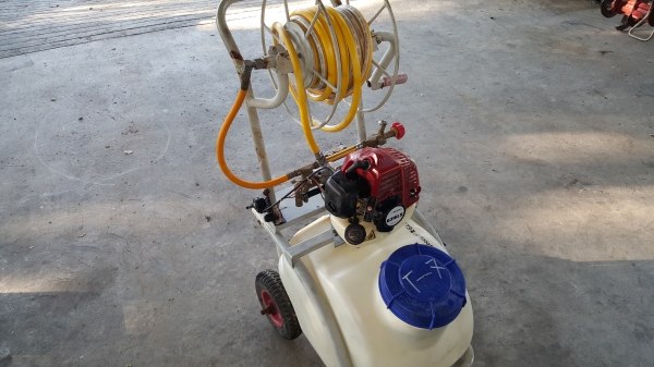 เครื่องพ่นยาถังในตัว รหัสสินค้า T - 7 เครื่องพ่นยาถังในตัว รหัสสินค้า T - 7