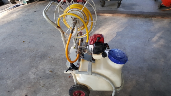 เครื่องพ่นยาถังในตัว รหัสสินค้า T - 7 เครื่องพ่นยาถังในตัว รหัสสินค้า T - 7