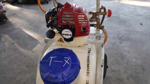 เครื่องพ่นยาถังในตัว รหัสสินค้า T - 7 เครื่องพ่นยาถังในตัว รหัสสินค้า T - 7