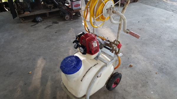 เครื่องพ่นยาถังในตัว รหัสสินค้า T - 7 เครื่องพ่นยาถังในตัว รหัสสินค้า T - 7