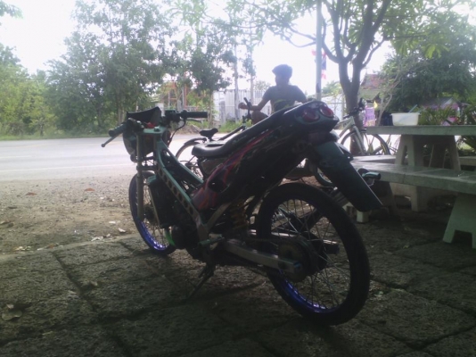 น้องฝากขาย เเดชตัวเก่าเครื่องทำเเรงเเล้ว มีเล่มทะเบียน ไม่มีชุดโอน ค่าตัว 6900 บาท