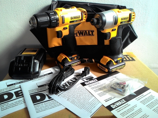 ชุดสว่านไร้สาย,สว่านไขควง DeWALT DCK211S2 ไฟ12โวลท์พร้อมแท่นชาร์จแบ็ตลิเทียม2ก้อนและกระเป๋าส่งEMSฟรี