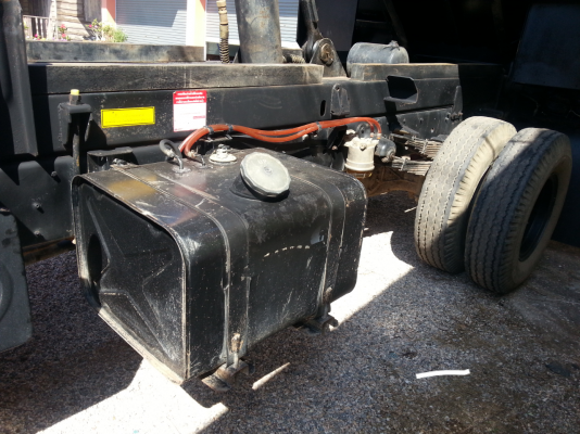 ขาย 6  ล้อ เมก้า ซีรี่ 500  fc 9 j  175 แรง  ปี 55  (วิ่ง  70,000 โล) รถสวย เล่มทะเบียนพร้อม    โทร 085 -7282756