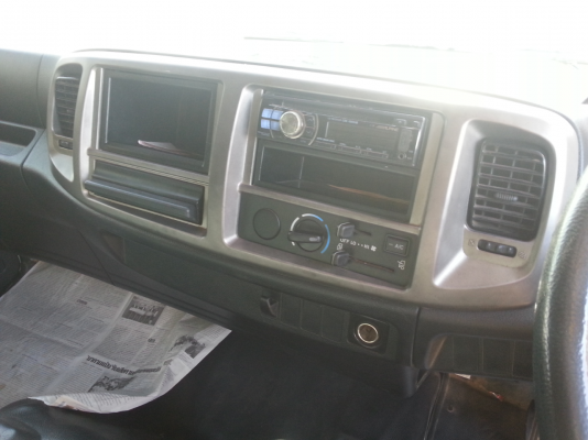 ขาย 6  ล้อ เมก้า ซีรี่ 500  fc 9 j  175 แรง  ปี 55  (วิ่ง  70,000 โล) รถสวย เล่มทะเบียนพร้อม    โทร 085 -7282756