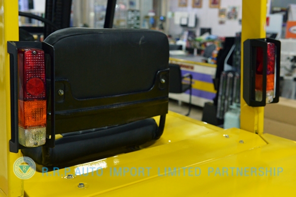 ขายรถโฟล์คลิฟท์มือสอง MITSUBISHI  รุ่น FG20-0044  ราคา 165,000 บาท นำเข้าจากประเทศญี่ปุ่น 100\% ไม่เคยใช้งานในประเทศไทย