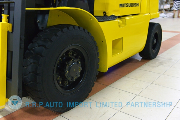 ขายรถโฟล์คลิฟท์มือสอง MITSUBISHI  รุ่น FG20-0044  ราคา 165,000 บาท นำเข้าจากประเทศญี่ปุ่น 100\% ไม่เคยใช้งานในประเทศไทย