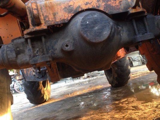 ขายรถตักขนาดใหญ่ โตโยต้า6สูบ พร้อมใช้งานครับ 2 เพลาครับขาย 230000 บาท