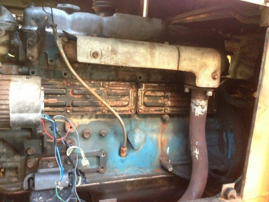 ขายรถตักขนาดใหญ่ โตโยต้า6สูบ พร้อมใช้งานครับ 2 เพลาครับขาย 230000 บาท