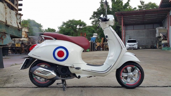 Vespa Primavera 150 3vie 2014 3000 กิโล สภาพเลี่ยม ขายถูก ต่อรองได้ Vespa Primavera 150 3vie 2014 3000 กิโล สภาพเลี่ยม ขายถูก ต่อรองได้