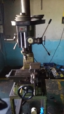 ขายเครื่องกลึง5ฟุต+มิลลิ่งm1