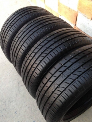 ยางใหม่เก่าปี Continental 225-55-17 ปี 14 ครบชุด 4 เส้น 7000 ยางสวยตุ่มหน้ายางยังอยู่สวยๆไม่มีปะ ไม่บวมดอกเต็มๆยางเหลือเยอะวิ่งใด้อีกนานค่ะ