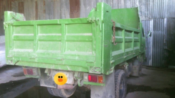 รถISUZU NKR ดั้ม6ล้อเล็กกระบะยาว3,10ม.  เครื่อง  4BE1 110 แรงรถสวยทั้งคัน สนใจติดต่อ 0835601591 หรือ 0903494058