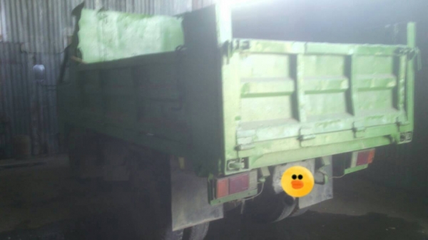 รถISUZU NKR ดั้ม6ล้อเล็กกระบะยาว3,10ม.  เครื่อง  4BE1 110 แรงรถสวยทั้งคัน สนใจติดต่อ 0835601591 หรือ 0903494058