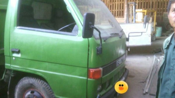 รถISUZU NKR ดั้ม6ล้อเล็กกระบะยาว3,10ม.  เครื่อง  4BE1 110 แรงรถสวยทั้งคัน สนใจติดต่อ 0835601591 หรือ 0903494058