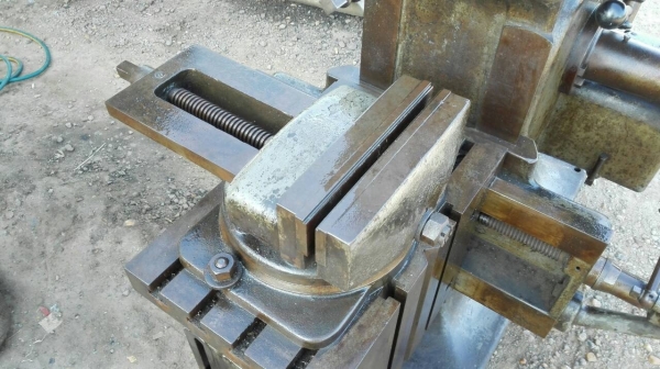 Sell>> แท่นไสยุโรป สวีเดน 12 นิ้ว สภาพสวย อุปกรณ์ครบ เครื่องเดินนิ่ม พร้อมใช้งาน.