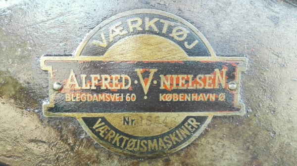 Sell>> แท่นไสยุโรป สวีเดน 12 นิ้ว สภาพสวย อุปกรณ์ครบ เครื่องเดินนิ่ม พร้อมใช้งาน.