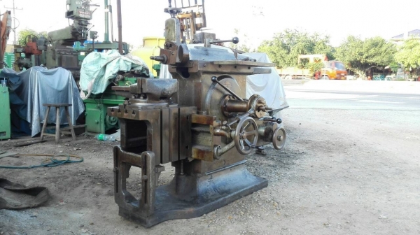 Sell>> แท่นไสยุโรป สวีเดน 12 นิ้ว สภาพสวย อุปกรณ์ครบ เครื่องเดินนิ่ม พร้อมใช้งาน.