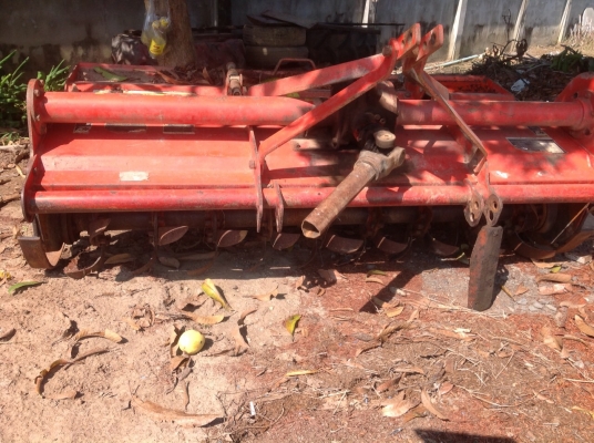 โรตารี่ตราช้างสภาพดีใช้งานได้เลยใช้กับรถไถ 45 หรือ 47 แรง