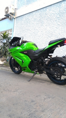 Ninja250 2012 รถบ้านแท้ๆ มือเดียว เล่มชุดโอนครบ Ninja250 2012 รถบ้านแท้ๆ มือเดียว เล่มชุดโอนครบ