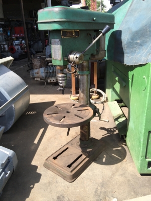 Sell> ขายสว่าน Rexon Taiwan สถาพสวย ไฟ 3 เฟส 380V. พร้อมใช้งานครับ