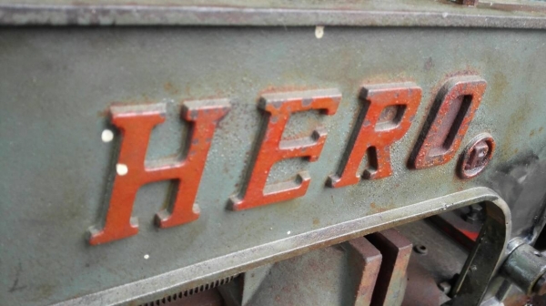 ====== Sold Out!! ====== เลื่อยชัก HERO 14" มีปั้มน้ำ ใช้ไฟบ้าน 220V. สวยๆอุปกรณ์ครบ พร้อมใช้งาน.