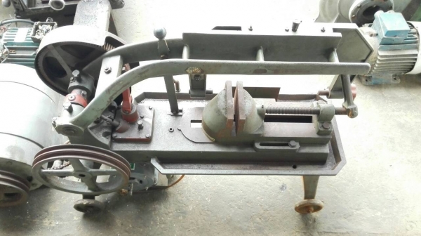 ====== Sold Out!! ====== เลื่อยชัก HERO 14" มีปั้มน้ำ ใช้ไฟบ้าน 220V. สวยๆอุปกรณ์ครบ พร้อมใช้งาน.