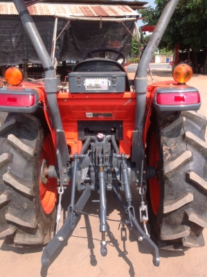 แทรกเตอร์คูโบต้า 3608 สภาพดีมากพร้อมใช้งานมีผานดันหน้าและโรตารี่ แทรกเตอร์คูโบต้า 3608 สภาพดีมากพร้อมใช้งานมีผานดันหน้าและโรตารี่