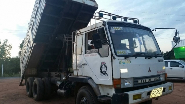 ขายหลง TD 2 เพลา ดรั้ม แม่ลูก สภาพสวยพร้อมใช้งานเอกสารพร้อม ยางดี 18 เส้น  0811838154