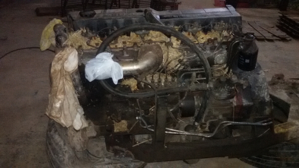 ขายเครื่องอีซูสุ6he1.195แรงข้อเวียงขาดตรงไฟวินอย่างอื่นปกติราคา28000บาท