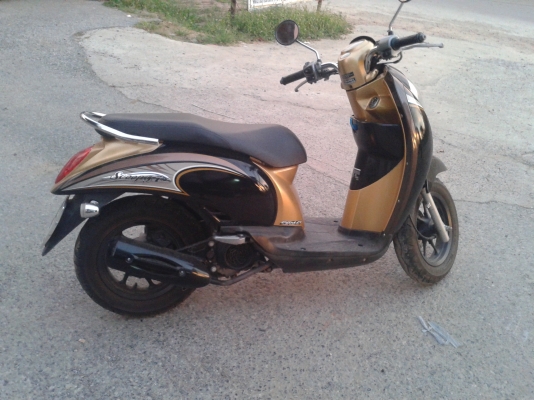scoopy i