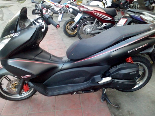 ขาย HONDA PCX 150 ปี 57 สีดำด้าน เครื่องดีเดิมๆ สภาพภายนอกมีรอยหลายจุด ไม่ได้ล้ม เล่มพร้อมชุดโอน ขาย HONDA PCX 150 ปี 57 สีดำด้าน เครื่องดีเดิมๆ สภาพภายนอกมีรอยหลายจุด ไม่ได้ล้ม เล่มพร้อมชุดโอน