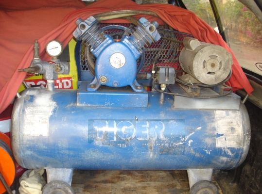 ขายปั้มลม tiger ถัง64ลิตร มอเตอร์ 1/2hp มิสซู