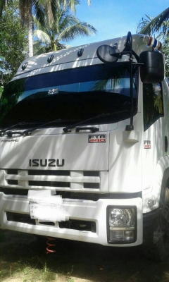 ขายครับ 6 ล้อดั้ม อีซูซุ 240 หกล้อยาง900 รถ 16 เดีอน พร้อมใช้ครับ